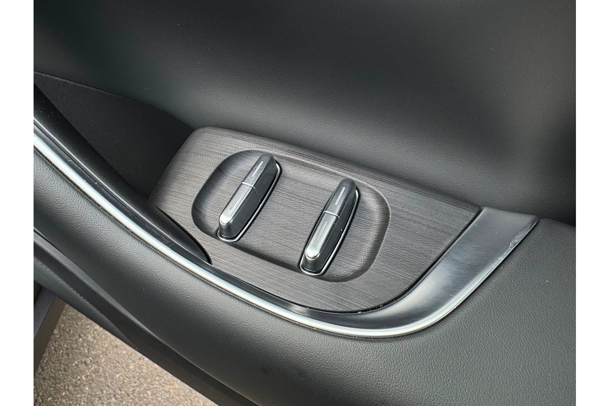 2025 Leapmotor C10 REEV Ultra Hybrid Design B11