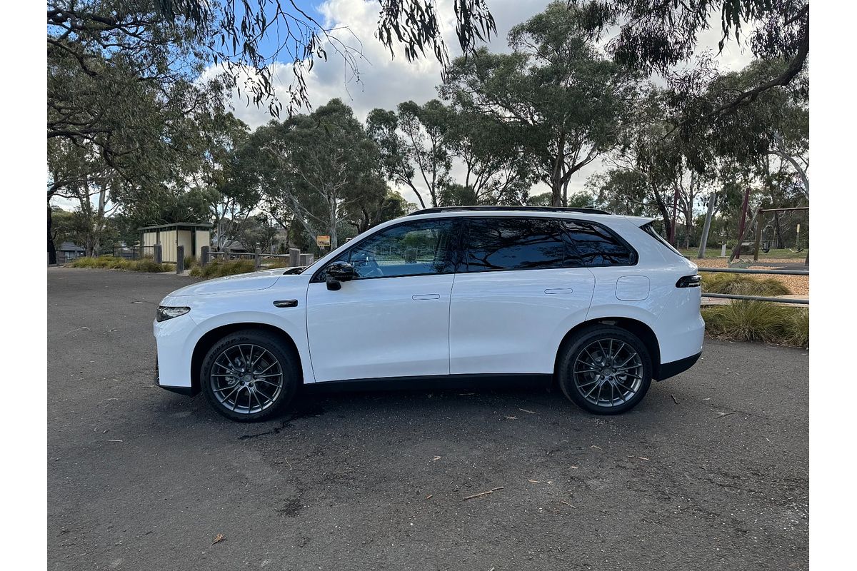 2025 Leapmotor C10 REEV Ultra Hybrid Design B11