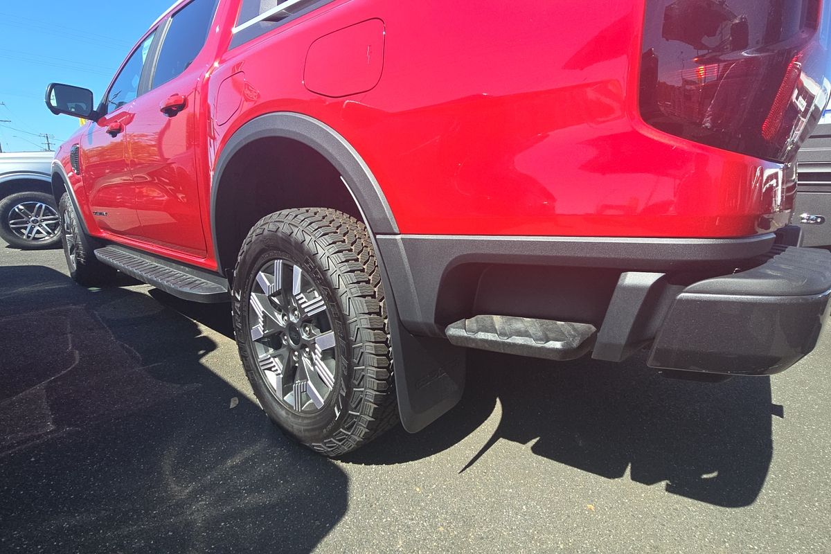 2025 Ford Ranger PHEV Wildtrak 4X4 2.3L