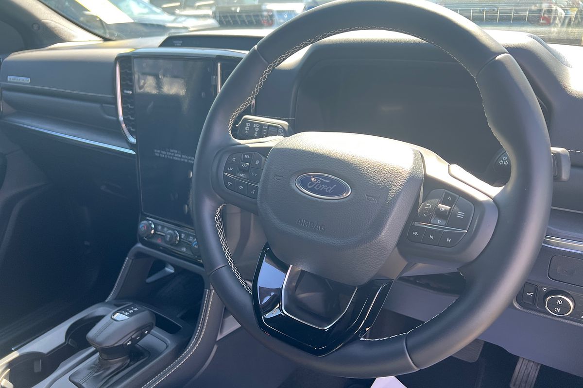 2025 Ford Everest Platinum 3.0L