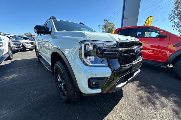 2025 Ford Ranger PHEV Stormtrak 4X4 2.3L