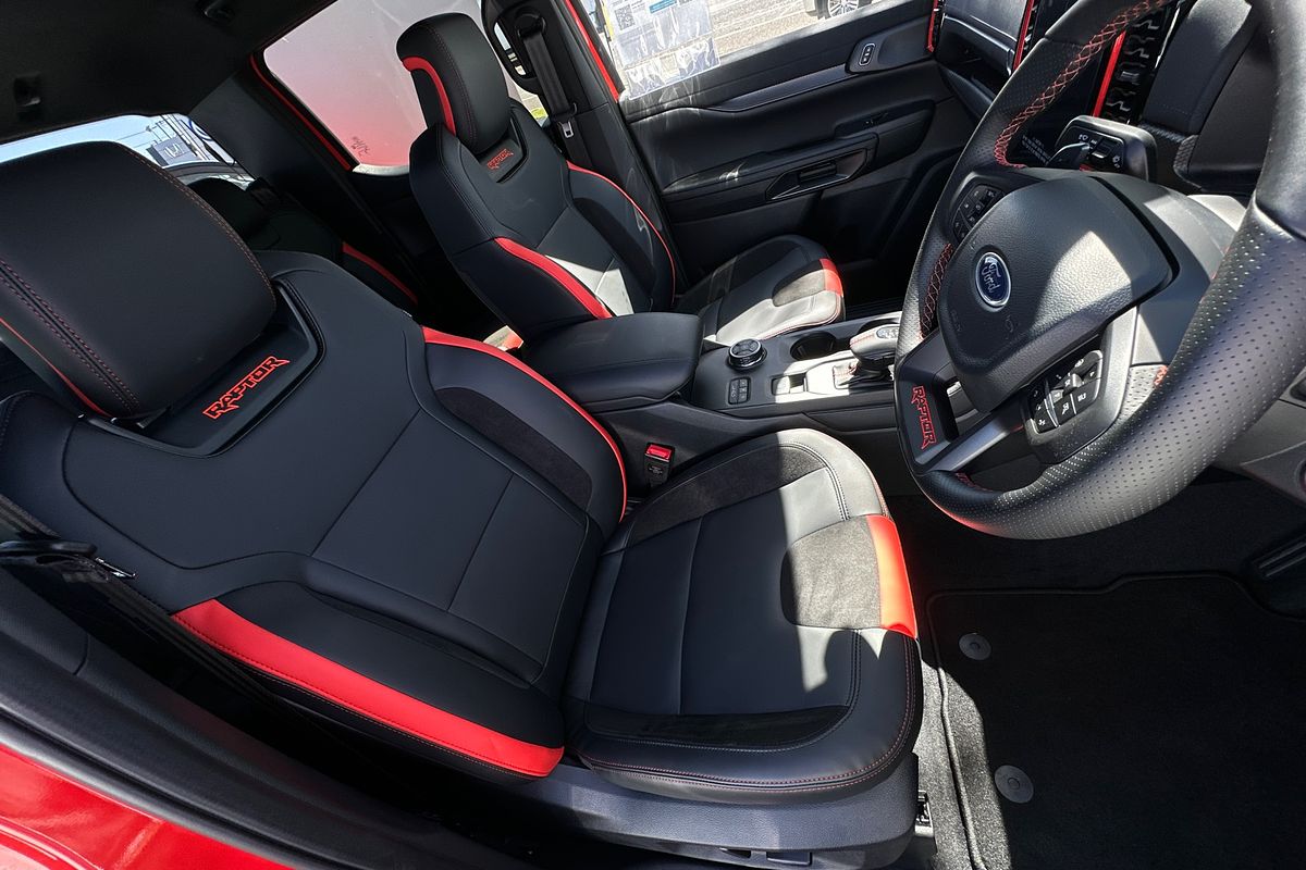 2025 Ford Ranger Raptor 4X4 3.0L