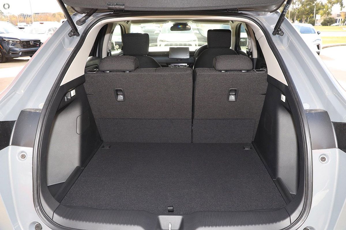 2025 Honda HR-V Vi X