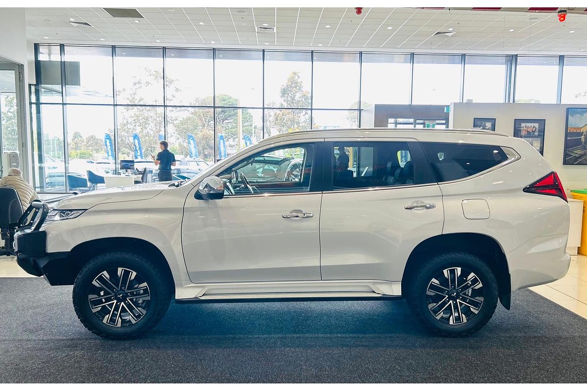 2020 Mitsubishi Pajero Sport Exceed QF