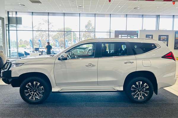 2020 Mitsubishi Pajero Sport Exceed QF