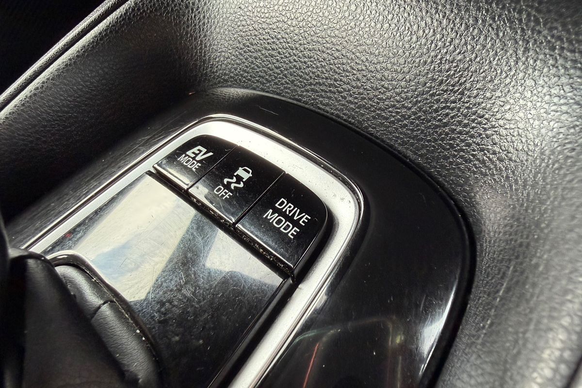 2020 Toyota Corolla Ascent Sport Hybrid ZWE211R