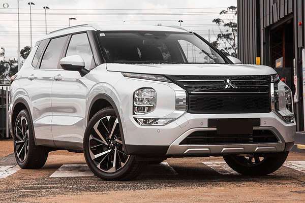 2025 Mitsubishi Outlander Aspire ZM