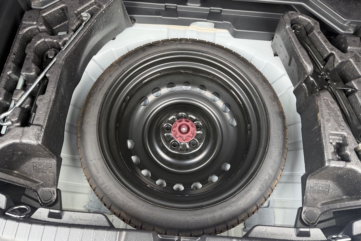 2020 Toyota Corolla Ascent Sport Hybrid ZWE211R