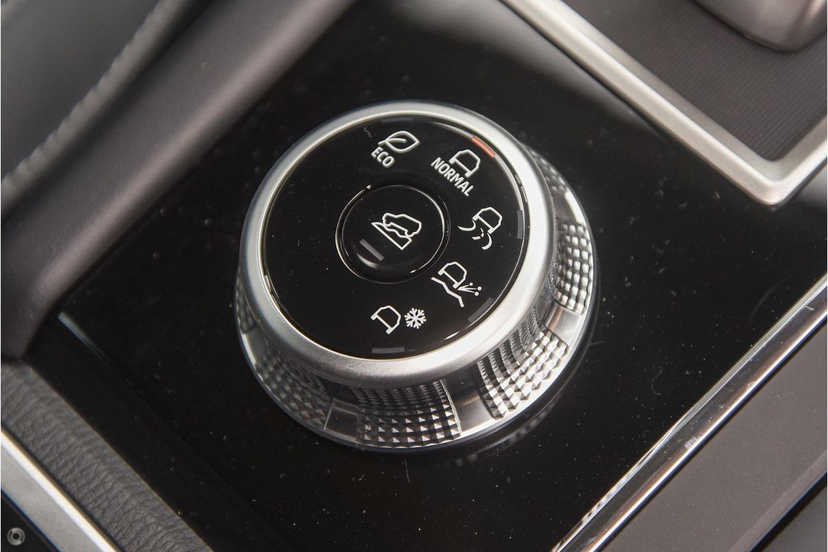 2025 Mitsubishi Outlander Aspire ZM