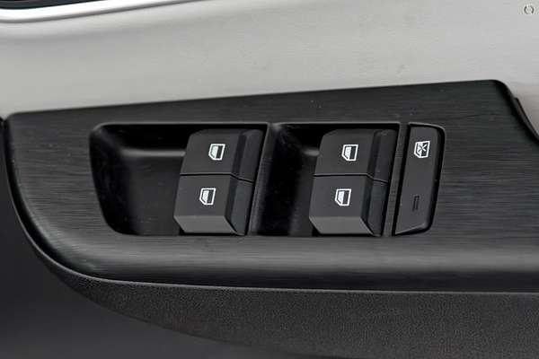 2025 MG ZS Essence Hybrid+ ZS32