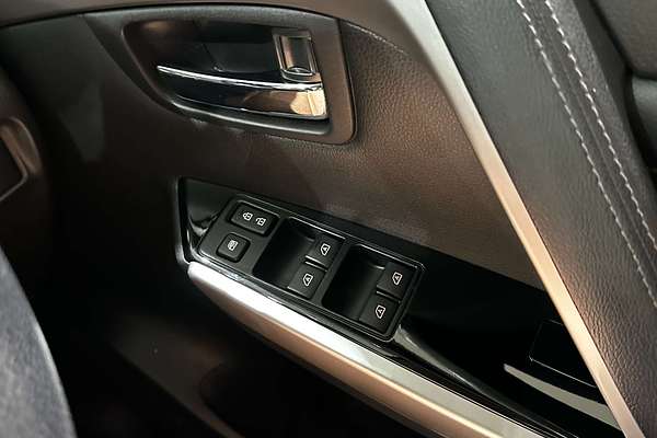 2021 Mitsubishi Pajero Sport Exceed QF