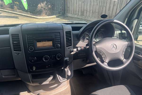 2011 Mercedes-Benz Sprinter 519CDI NCV3 LWB