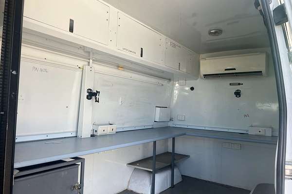 2011 Mercedes-Benz Sprinter 519CDI NCV3 LWB