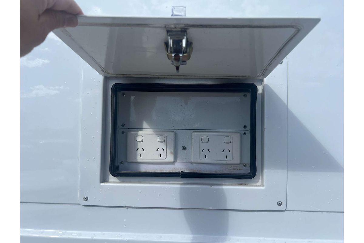 2011 Mercedes-Benz Sprinter 519CDI NCV3 LWB