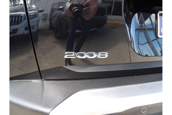 2021 Peugeot 2008 GT P24