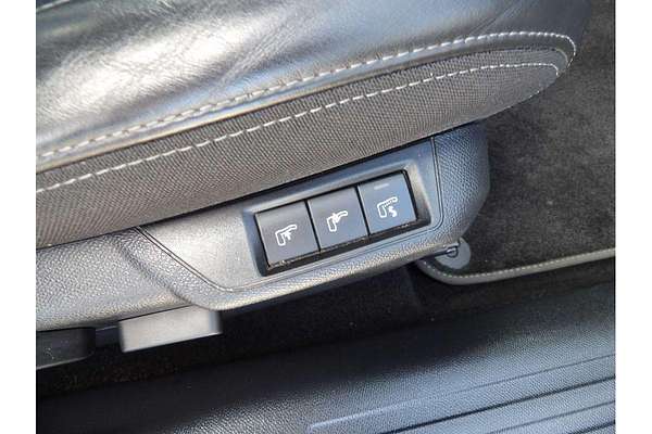 2021 Peugeot 2008 GT P24