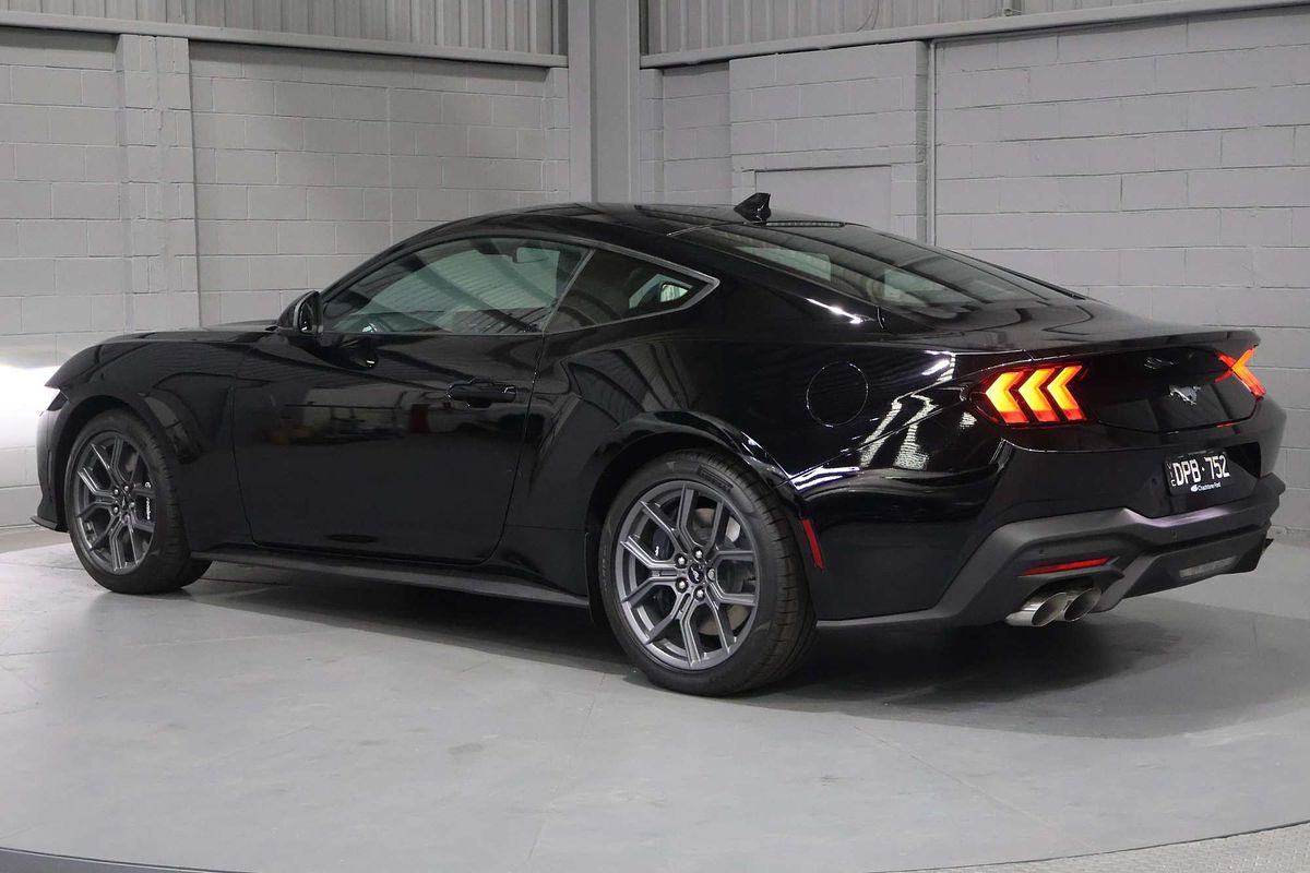 2025 Ford Mustang Ecoboost FO