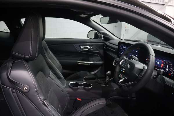 2025 Ford Mustang Ecoboost FO