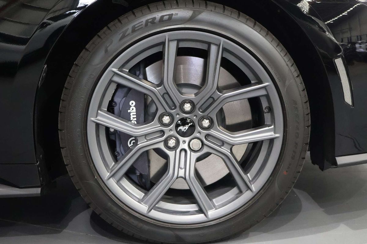 2025 Ford Mustang Ecoboost FO