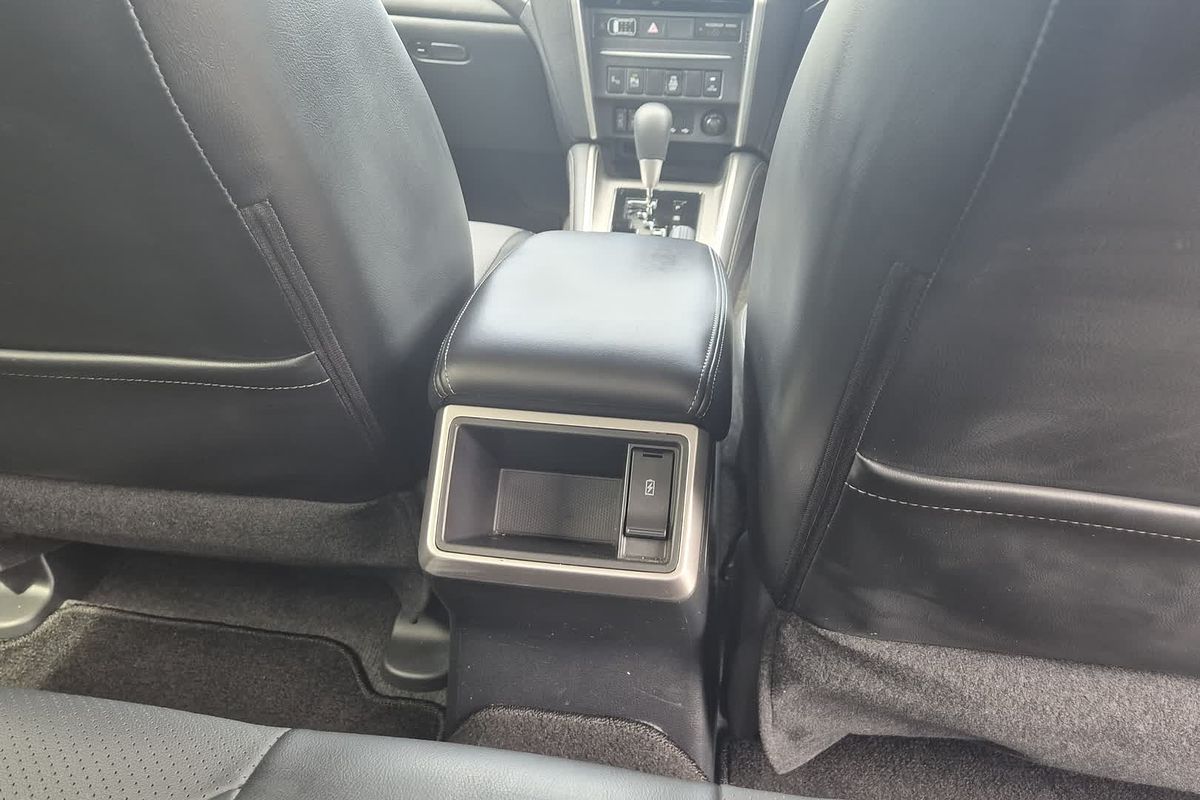 2023 Mitsubishi Triton GSR MR 4X4