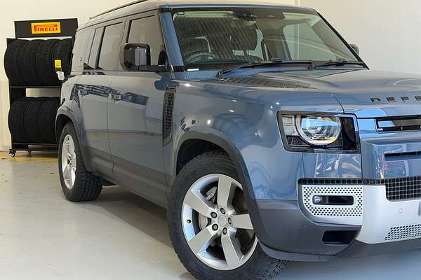 2023 Land Rover Defender 110 D300 SE L663
