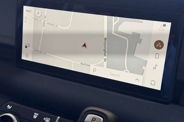 2023 Land Rover Defender 110 D300 SE L663