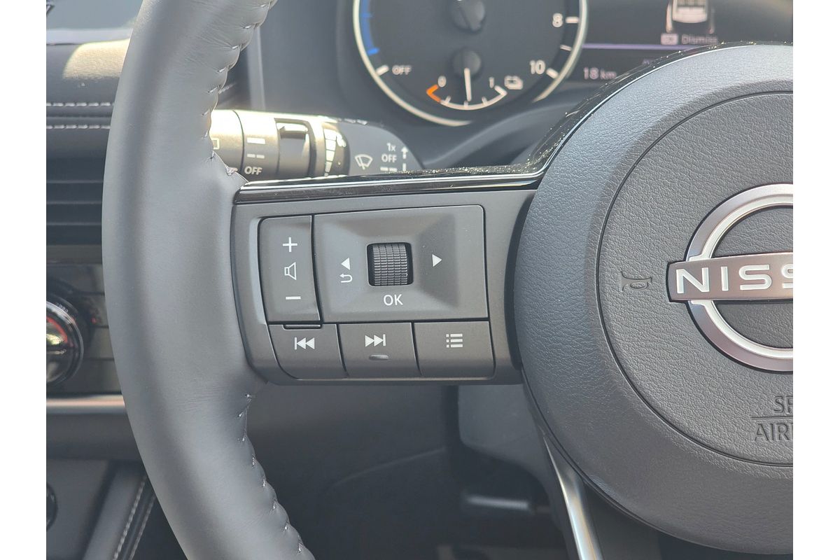 2025 Nissan X-TRAIL ST-L e-POWER T33