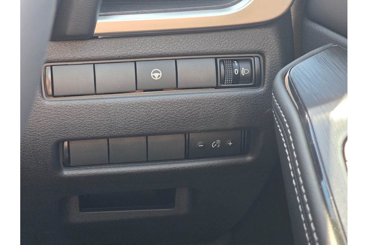 2025 Nissan X-TRAIL ST-L e-POWER T33