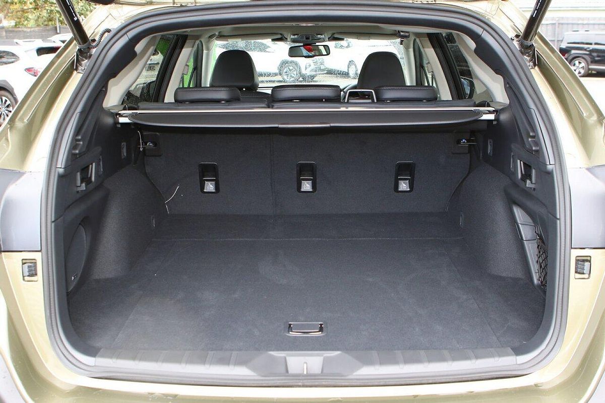 2025 Subaru Outback AWD Touring XT 6GEN