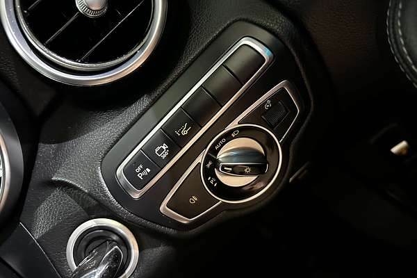 2016 Mercedes-Benz C-Class C200 W205