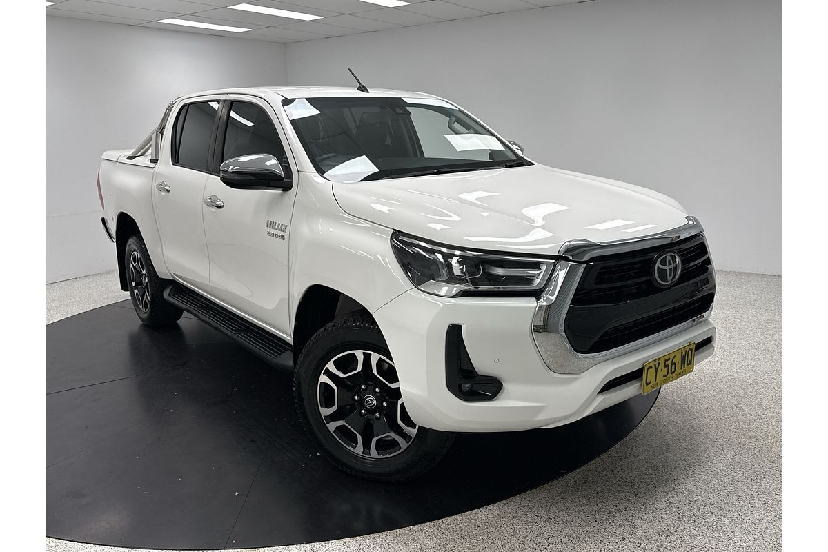 2020 Toyota Hilux SR5 GUN126R 4X4