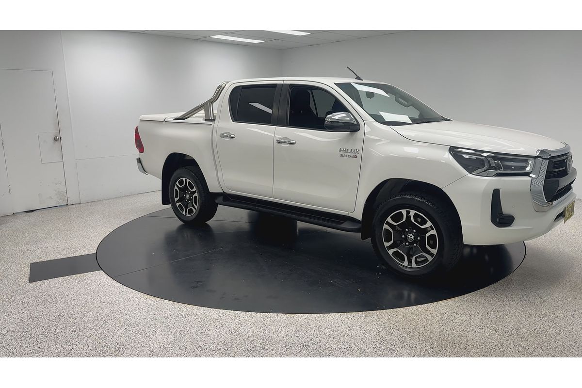 2020 Toyota Hilux SR5 GUN126R 4X4