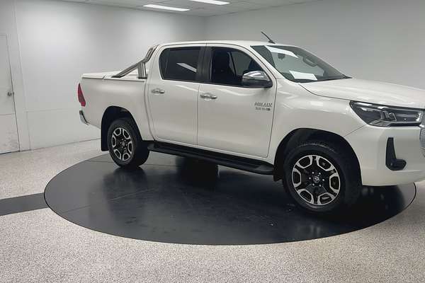 2020 Toyota Hilux SR5 GUN126R 4X4