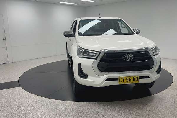 2020 Toyota Hilux SR5 GUN126R 4X4