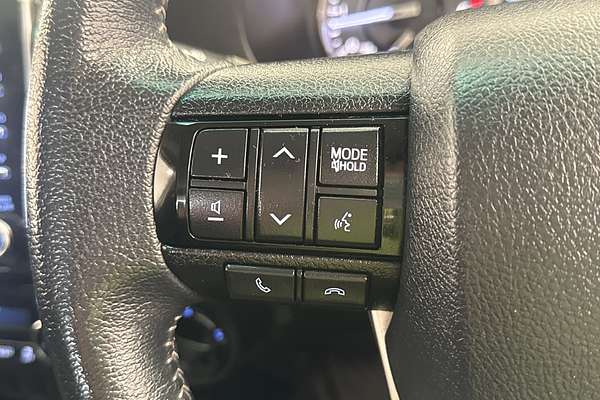 2020 Toyota Hilux SR5 GUN126R 4X4