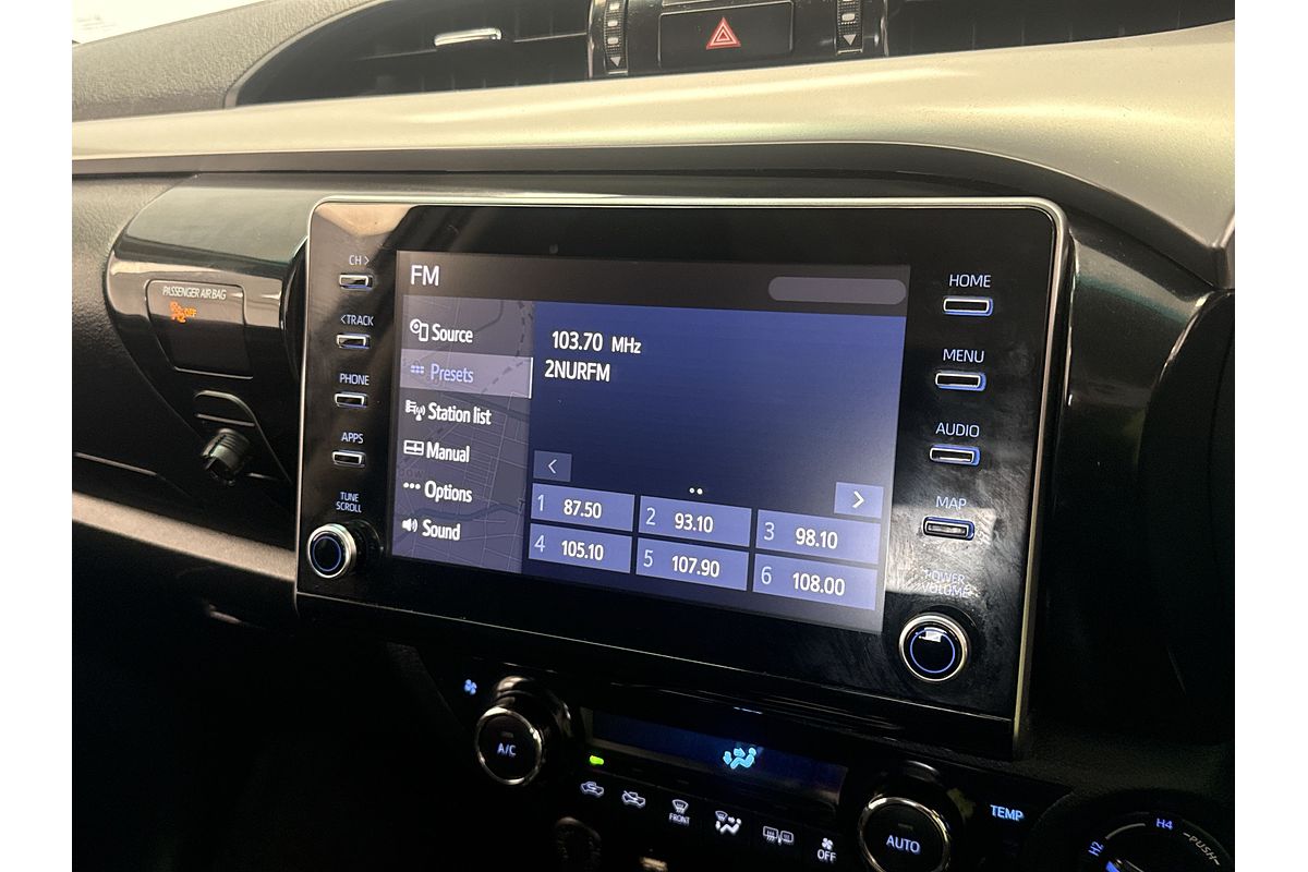 2020 Toyota Hilux SR5 GUN126R 4X4