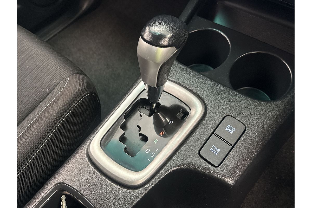 2020 Toyota Hilux SR5 GUN126R 4X4