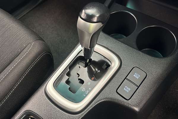 2020 Toyota Hilux SR5 GUN126R 4X4