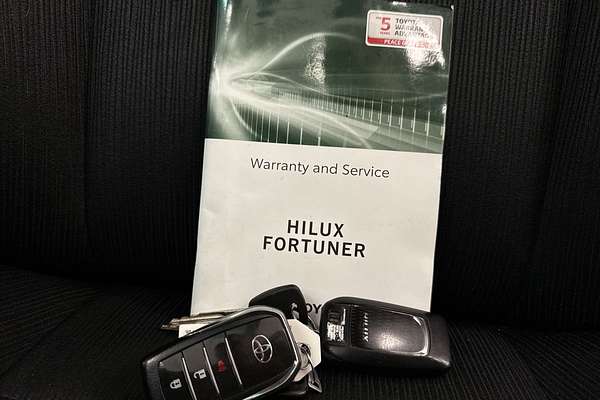 2020 Toyota Hilux SR5 GUN126R 4X4