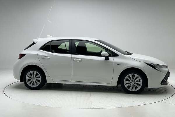 2024 Toyota Corolla Ascent Sport Hybrid ZWE219R