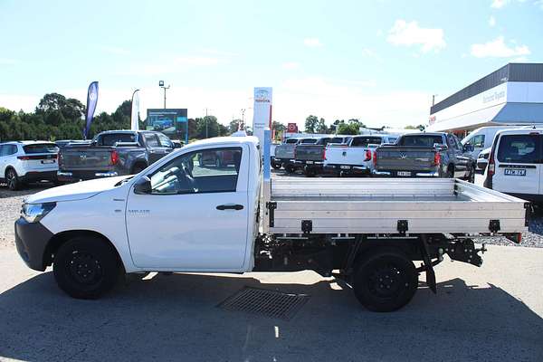 2022 Toyota Hilux Workmate TGN121R Rear Wheel Drive