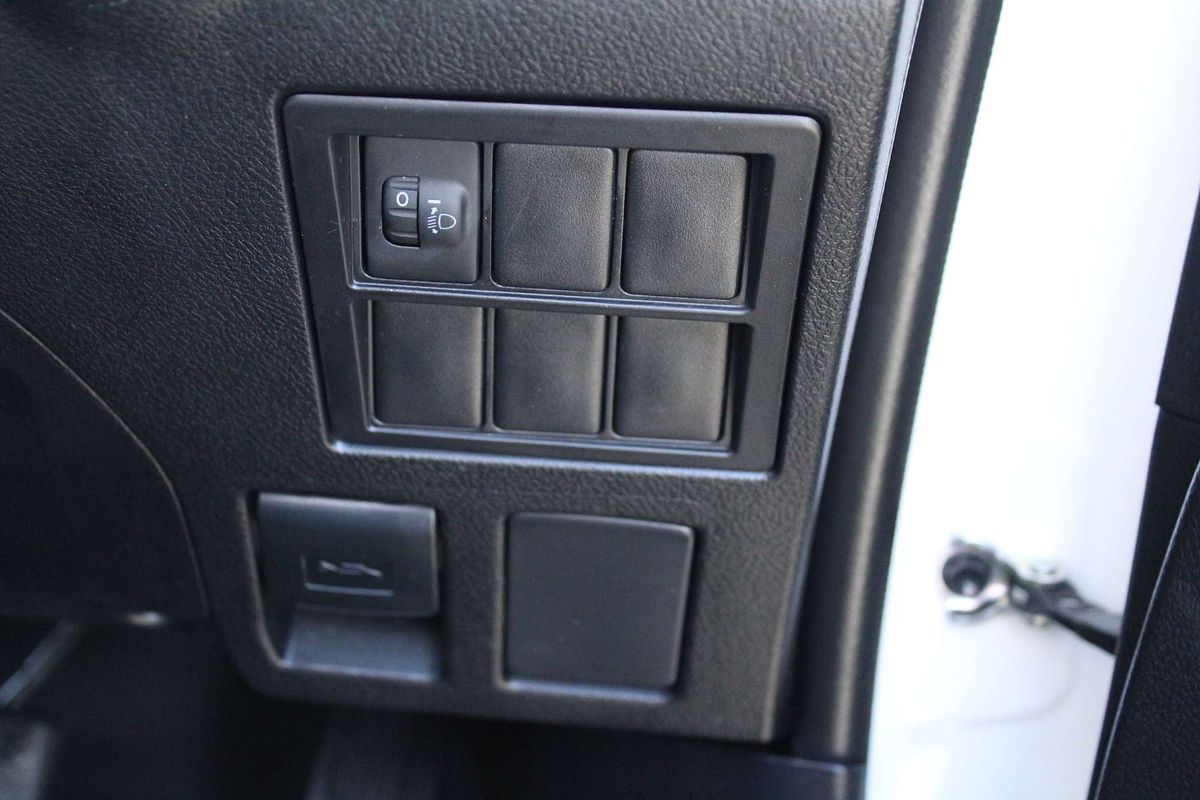 2022 Toyota Hilux Workmate TGN121R Rear Wheel Drive