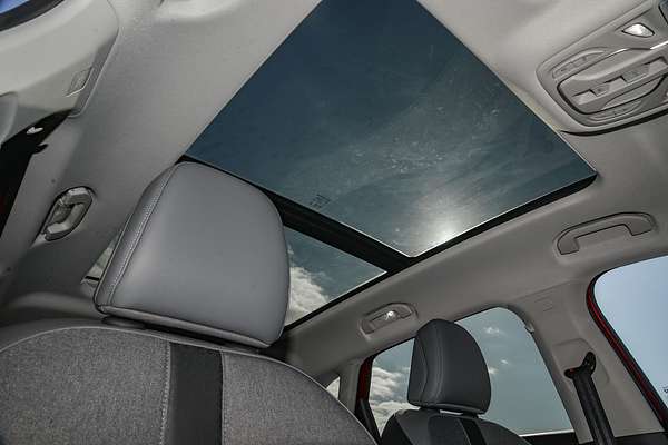 2025 MG MGS5 EV Essence 62 ZS3EM