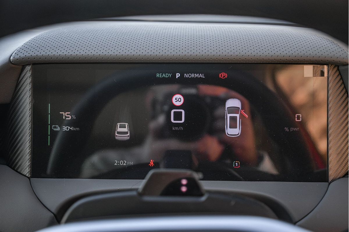 2025 MG MGS5 EV Essence 62 ZS3EM