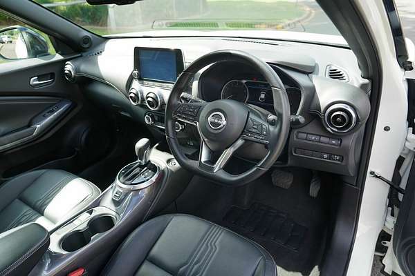 2023 Nissan JUKE ST-L F16