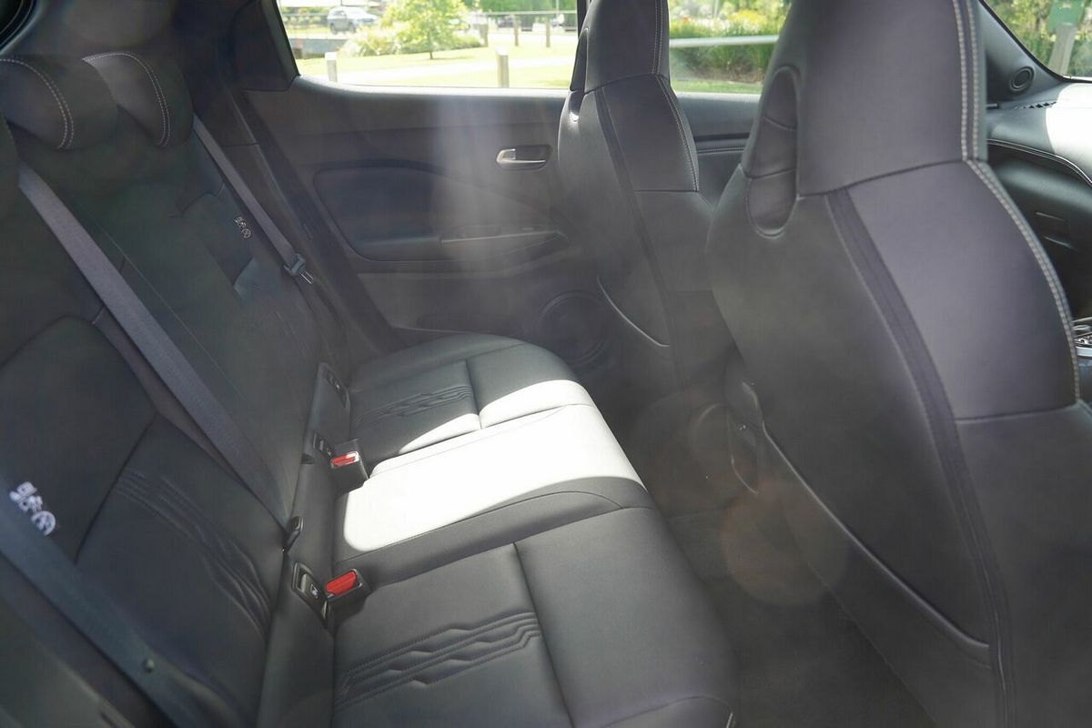 2023 Nissan JUKE ST-L F16