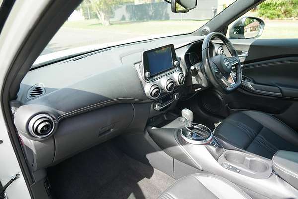 2023 Nissan JUKE ST-L F16