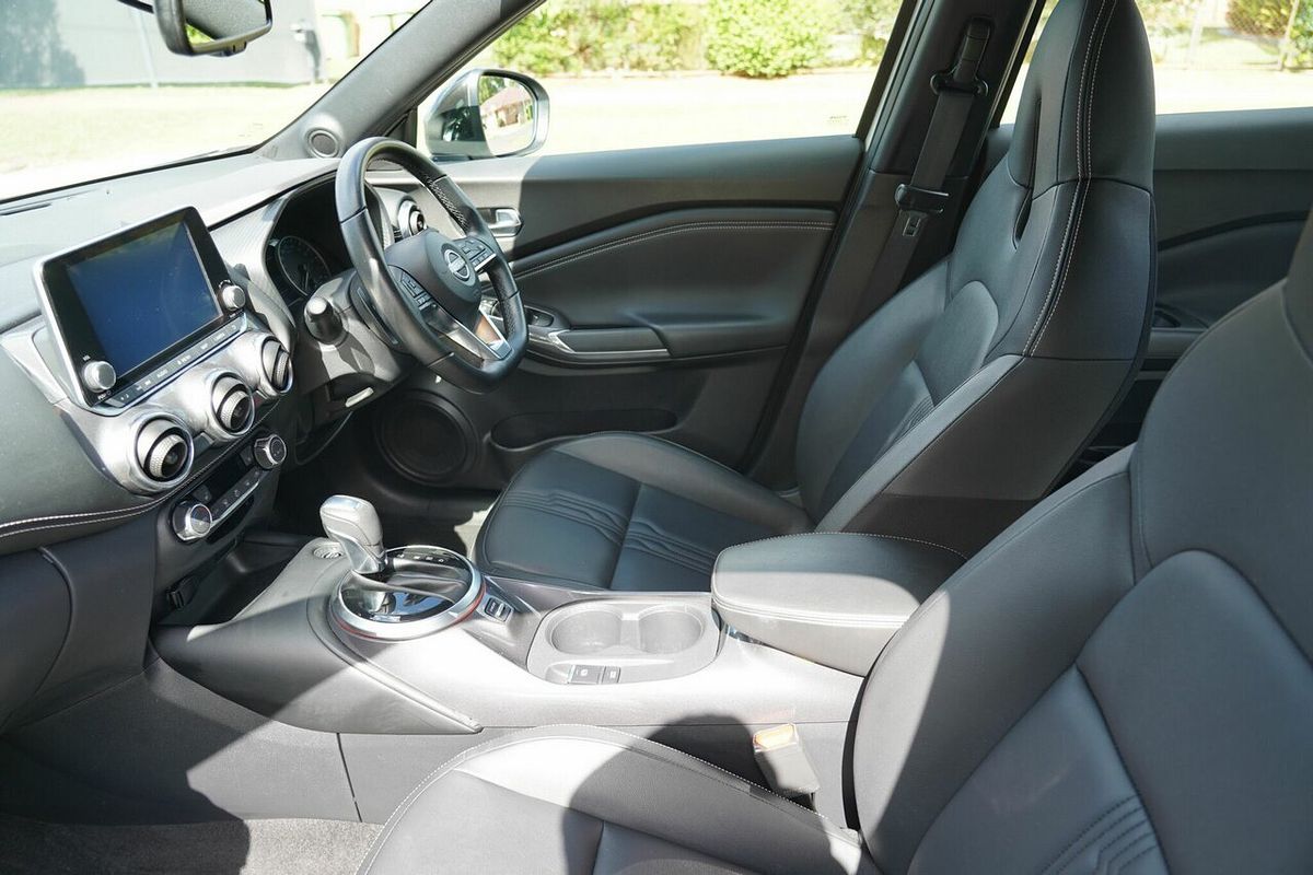 2023 Nissan JUKE ST-L F16