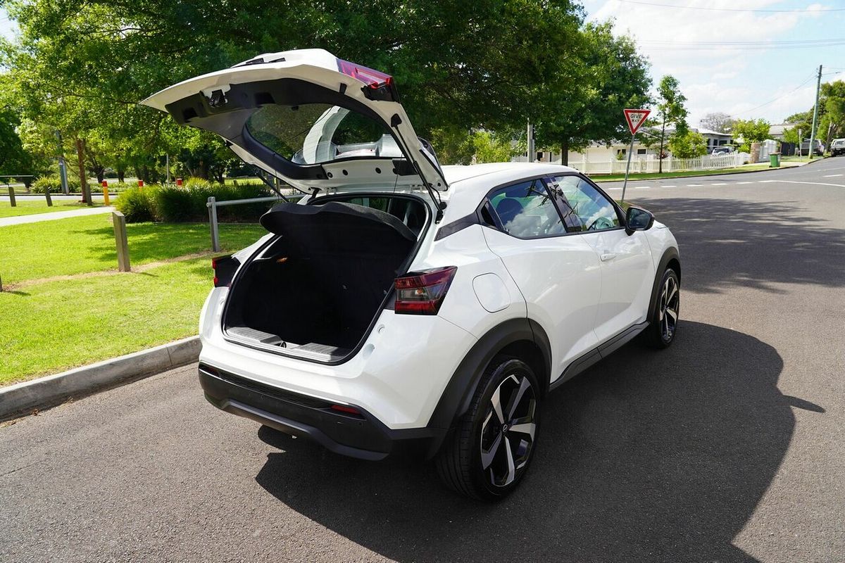 2023 Nissan JUKE ST-L F16