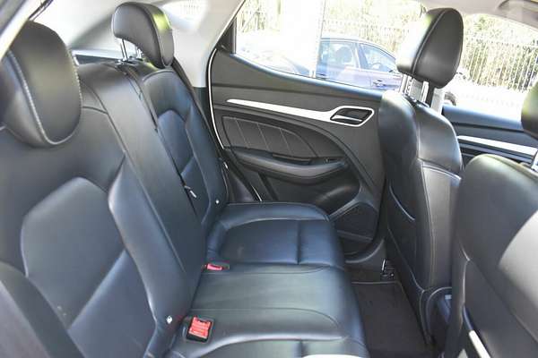 2022 MG ZS Excite AZS1